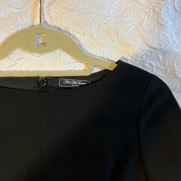 NEW Saks Fifths Avenue Tailored Dress Size 2 - Picture 4 of 5